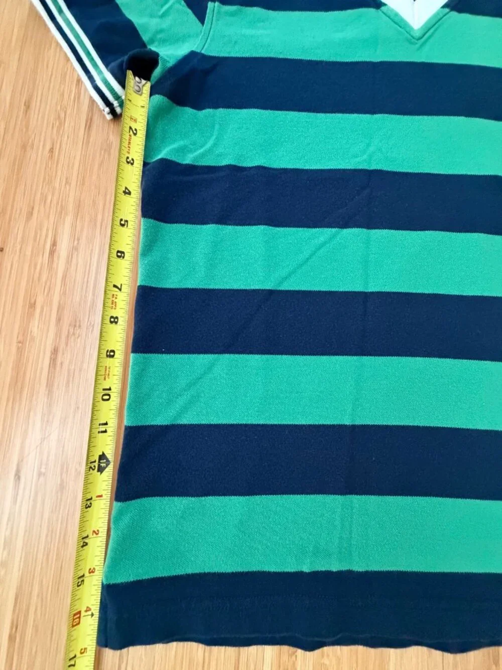 Uniqlo x Michael Bastian Mens Striped Polo L Green Navy V-Neck Cotton